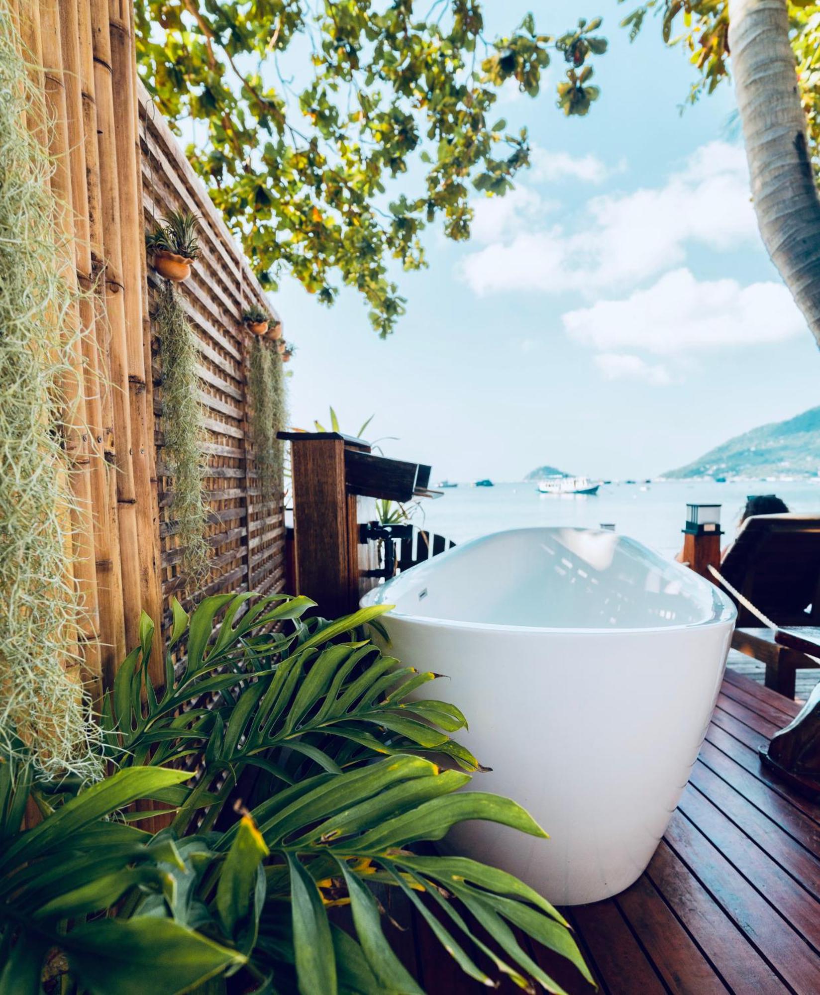 Natures Edge Beachfront Luxury Glamping Ko Tao Esterno foto